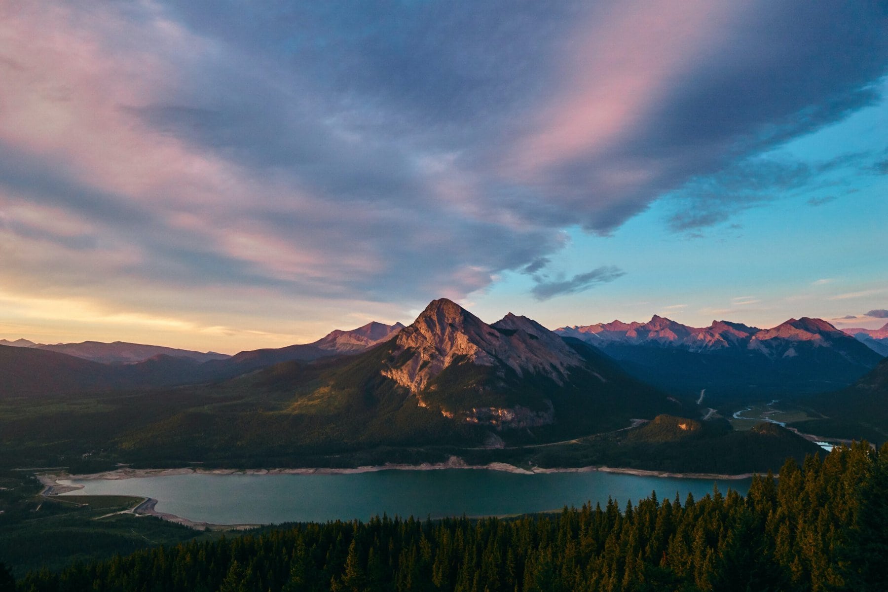 Haley-Truong-Barrier Lake-unsplash