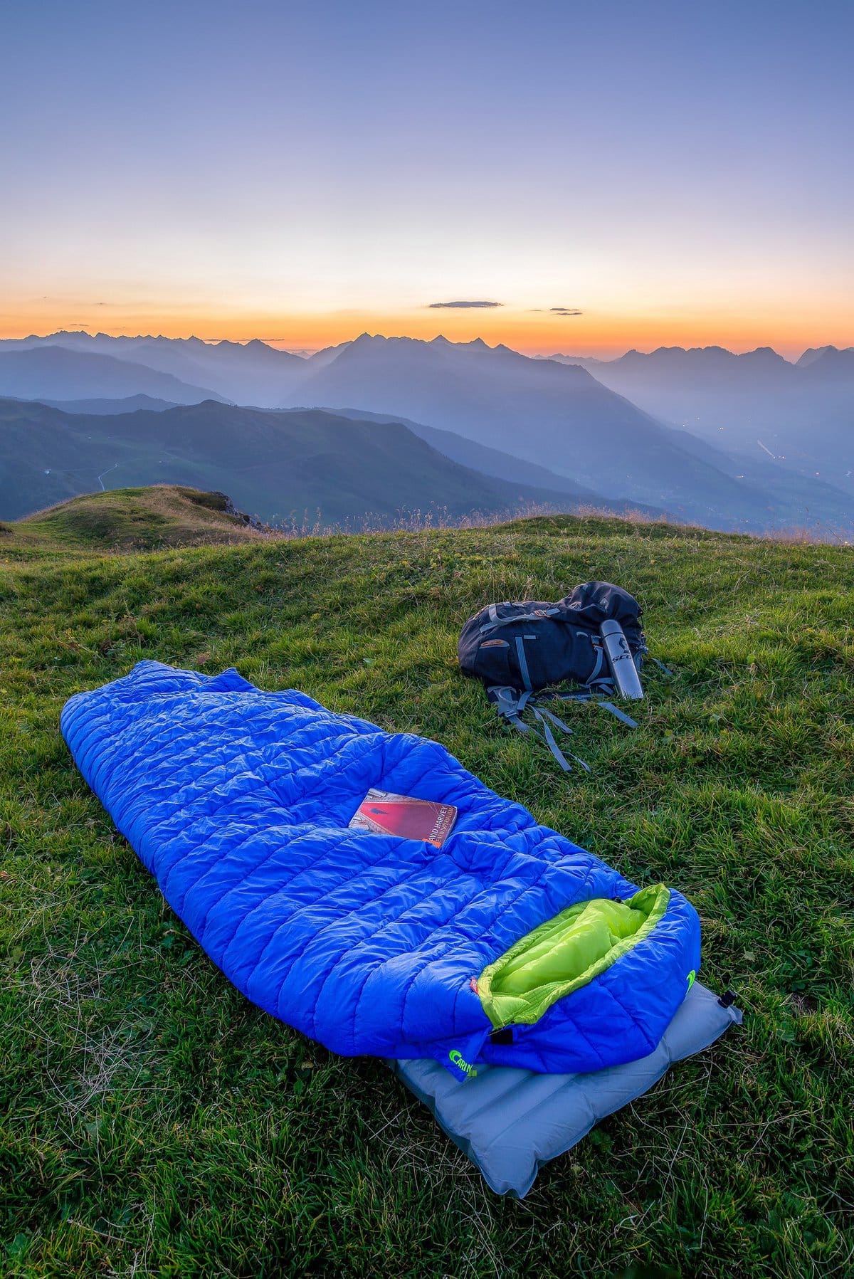 Felix-M-Dorn-Ultra Light Sleeping Bag-unsplash